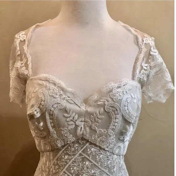 Marchesa Notte Ivory Lace Wedding Gown